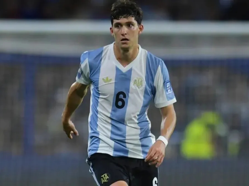 Balerdi se queda sin Mundial: sufrió una lesión muscular en el sóleo de la pierna derecha Balerdi se queda sin Mundial: sufrió una lesión muscular en el sóleo de la pierna derecha