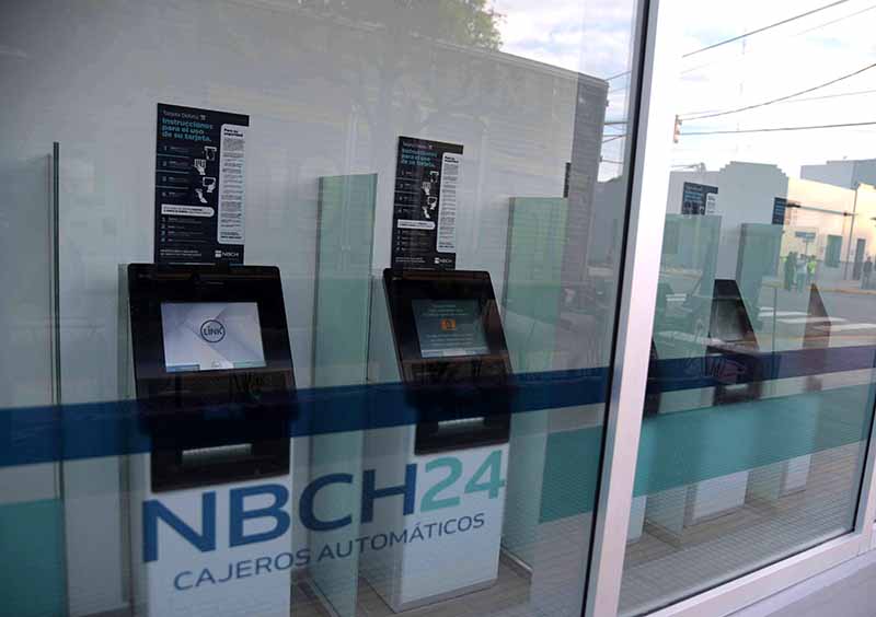 Por renovación de cajeros automáticos no estarán disponibles los de Hernández y Don Bosco en Resistencia Por renovación de cajeros automáticos no estarán disponibles los de Hernández y Don Bosco en Resistencia
