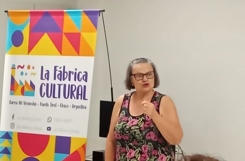 Presentaron el 9° Concurso de Microcuentos “Cien palabras para María Elena” Presentaron el 9° Concurso de Microcuentos “Cien palabras para María Elena”