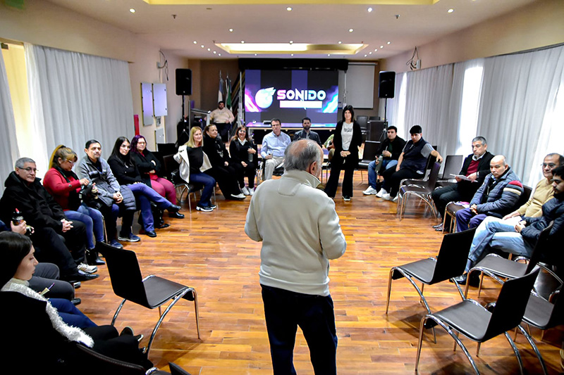 Más de 1.400 participantes y representantes de 20 provincias en Chaco como epicentro nacional de capacitación Más de 1.400 participantes y representantes de 20 provincias en Chaco como epicentro nacional de capacitación