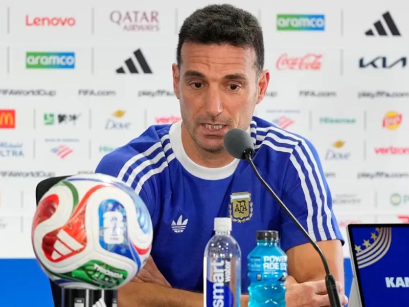 Scaloni prepara un equipo alternativo para el partido de cierre del grupo ante Jordania Scaloni prepara un equipo alternativo para el partido de cierre del grupo ante Jordania