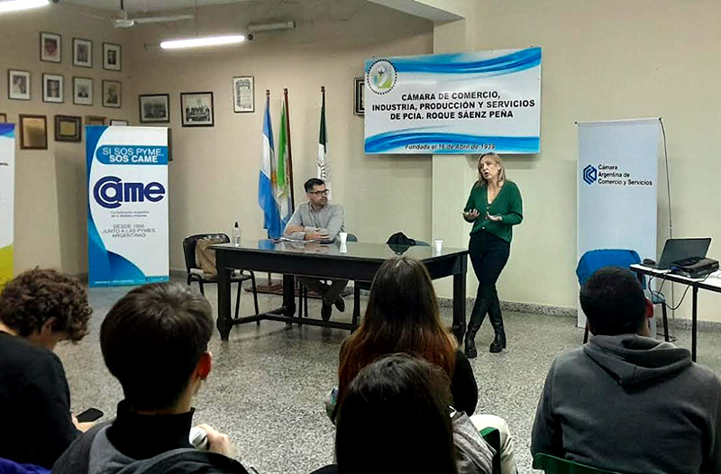 Comenzó el consultorio jurídico e impositivo UNCAus en la Cámara de Comercio sáenzpeñense Comenzó el consultorio jurídico e impositivo UNCAus en la Cámara de Comercio sáenzpeñense