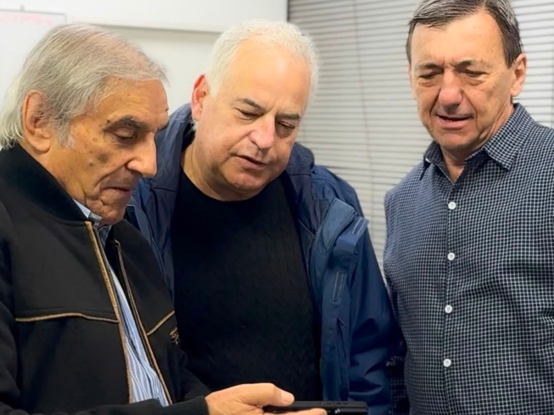El ministro Domínguez recibió a la UTA para analizar la situación del transporte público El ministro Domínguez recibió a la UTA para analizar la situación del transporte público