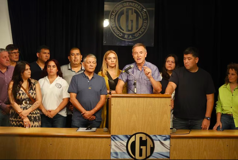La CGT busca rearmarse y convoca a sindicatos de industria, transporte y energía para debatir un nuevo plan de lucha La CGT busca rearmarse y convoca a sindicatos de industria, transporte y energía para debatir un nuevo plan de lucha