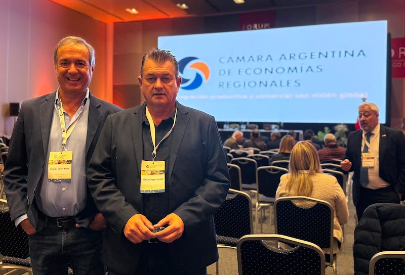 Dudik participó del Foro Nacional de Economías Regionales y consolidó vínculos estratégicos Dudik participó del Foro Nacional de Economías Regionales y consolidó vínculos estratégicos