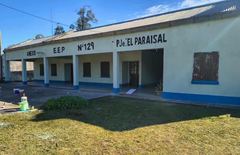 Zaparinqui: realizaron tareas de pintura y mantenimiento en la EEP N° 129 Anexo El Paraisal Zaparinqui: realizaron tareas de pintura y mantenimiento en la EEP N° 129 Anexo El Paraisal