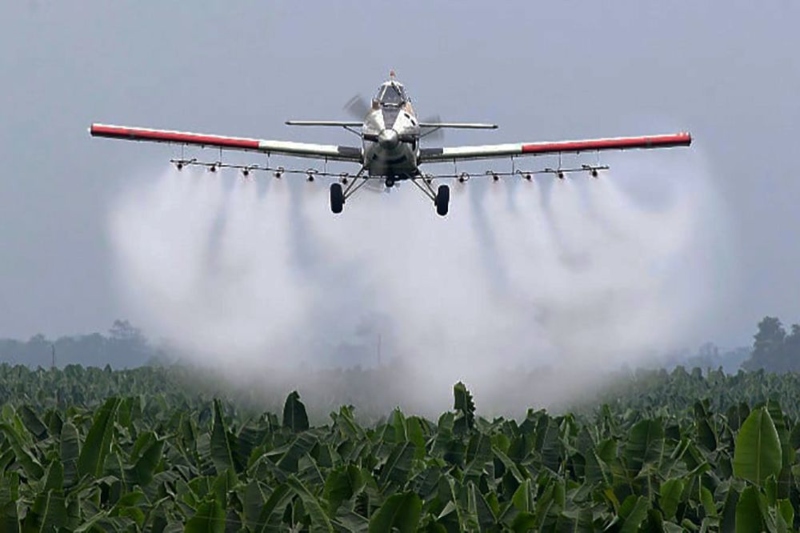 Entre Ríos: la Justicia amplió de 500 a 3000 metros las distancias mínimas para fumigar con agrotóxicos Entre Ríos: la Justicia amplió de 500 a 3000 metros las distancias mínimas para fumigar con agrotóxicos