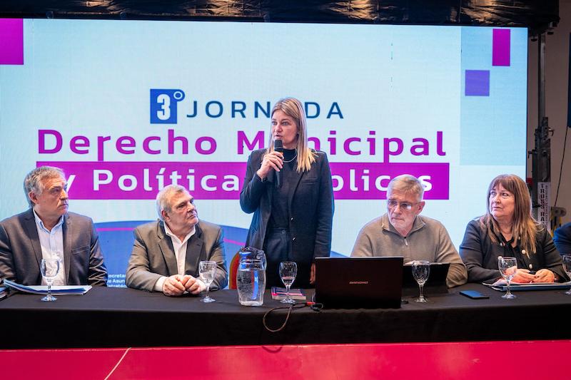 Ante “El Niño”, el gobierno provincial pide acciones preventivas en cada municipio Ante “El Niño”, el gobierno provincial pide acciones preventivas en cada municipio