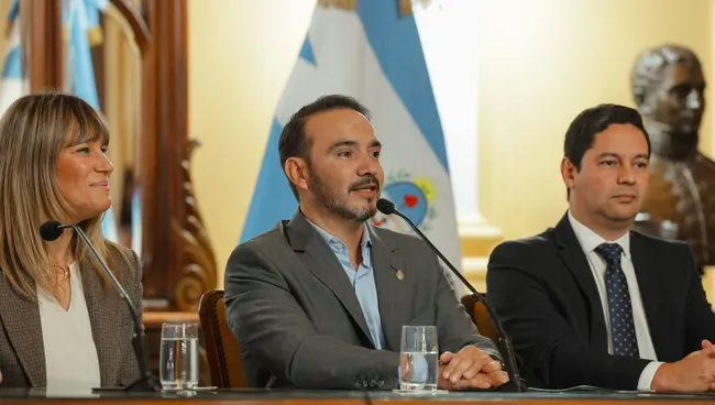 Corrientes anunció que iniciará la exploración minera en búsqueda de tierras raras Corrientes anunció que iniciará la exploración minera en búsqueda de tierras raras