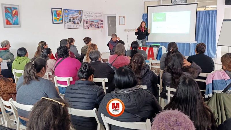 Las Breñas inició un programa de fortalecimiento comercial para emprendedores Las Breñas inició un programa de fortalecimiento comercial para emprendedores