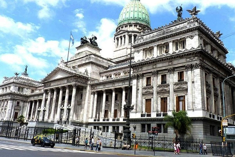 La UCR nacional pidió rechazar la ley de tierras en el Senado La UCR nacional pidió rechazar la ley de tierras en el Senado