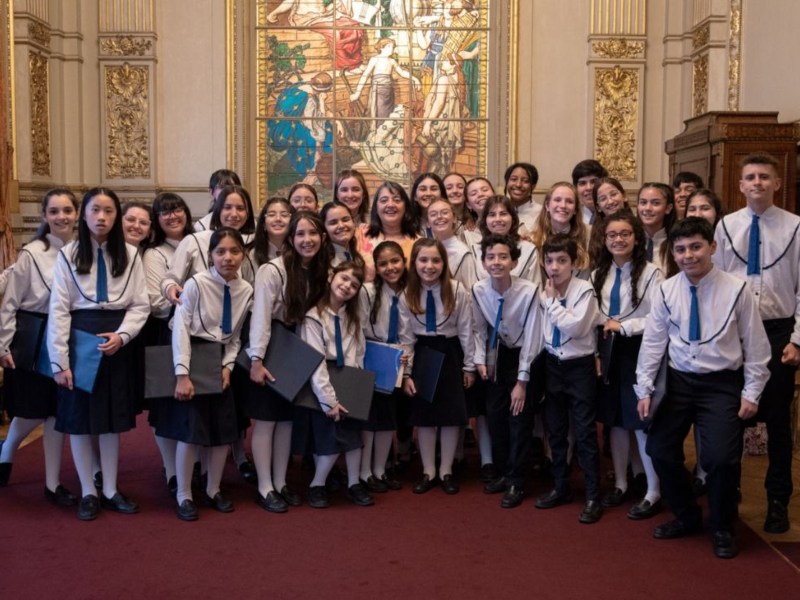 Milei disolvió el Coro Nacional de Niños: el motivo detrás de su decisión y con qué piensa reemplazar esa histórica agrupación Milei disolvió el Coro Nacional de Niños: el motivo detrás de su decisión y con qué piensa reemplazar esa histórica agrupación