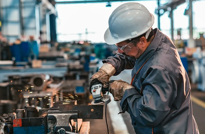 La industria sigue en problemas y cae el uso de maquinaria La industria sigue en problemas y cae el uso de maquinaria