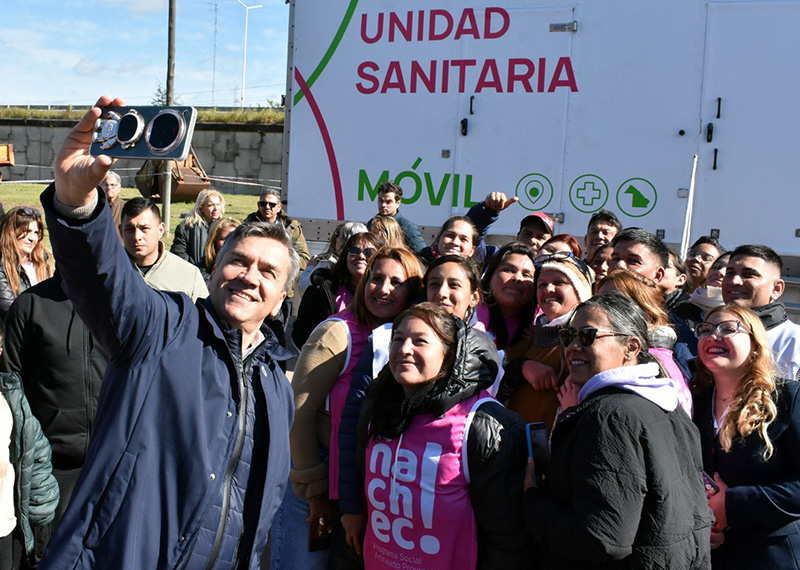 Tren 25 de Mayo: Zdero ratificó el trabajo conjunto con nación que atendió a más de 22 mil chaqueños Tren 25 de Mayo: Zdero ratificó el trabajo conjunto con nación que atendió a más de 22 mil chaqueños