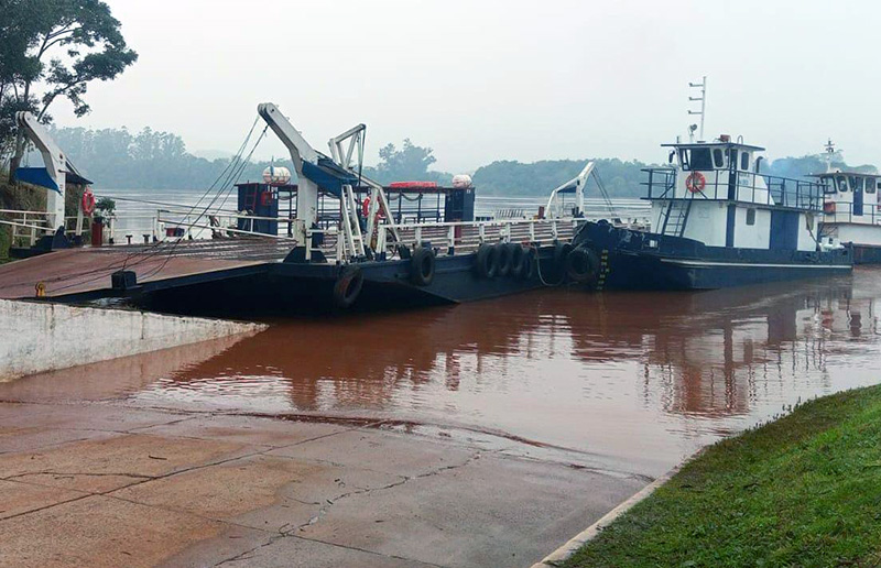 Reabrieron todos los pasos fronterizos sobre el río Uruguay tras la baja del caudal Reabrieron todos los pasos fronterizos sobre el río Uruguay tras la baja del caudal