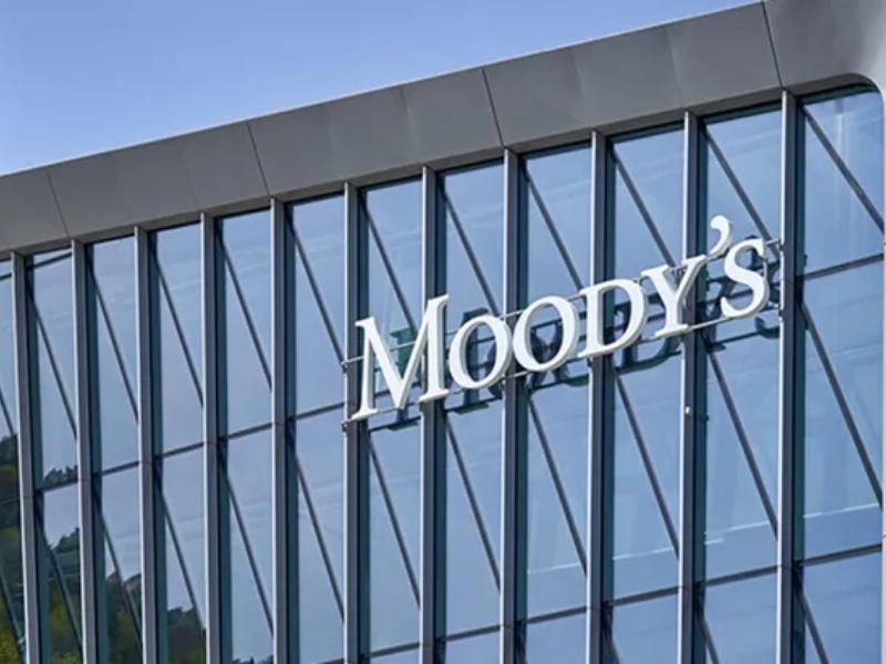Moody’s elevó la nota de la Argentina y las tres grandes agencias ya mejoraron la calificación del país Moody’s elevó la nota de la Argentina y las tres grandes agencias ya mejoraron la calificación del país