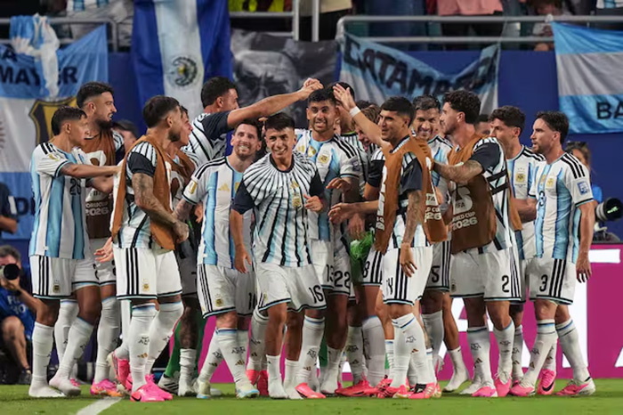 Argentina ganó un partido para el infarto ante Cabo Verde y se viene Egipto en octavos Argentina ganó un partido para el infarto ante Cabo Verde y se viene Egipto en octavos