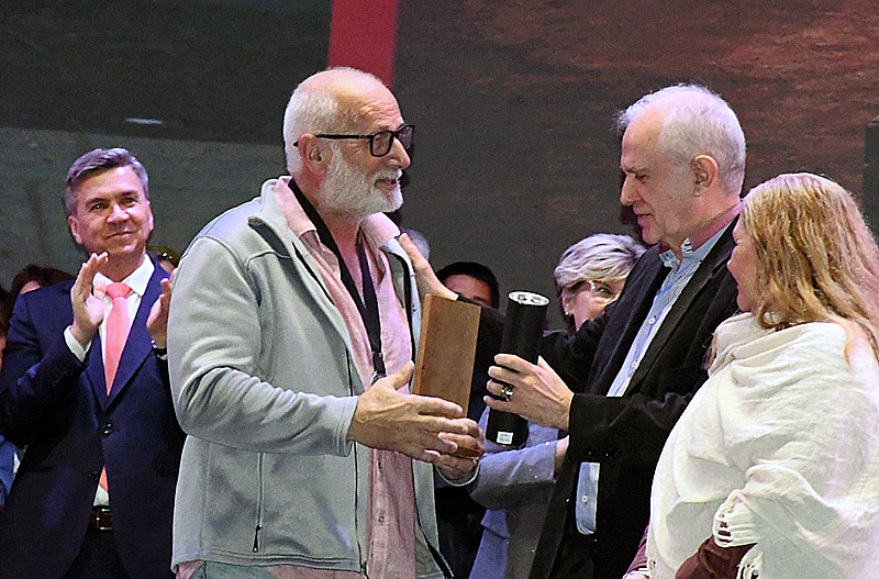 Bienal 2026: “Nos queda la vara muy alta”, aseguró Roy Nikisch Bienal 2026: “Nos queda la vara muy alta”, aseguró Roy Nikisch
