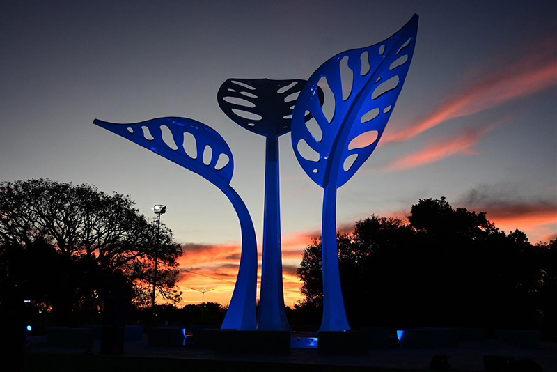 Nuevo símbolo para la democracia: se inauguró el espacio de “Los Tres Poderes del Estado” Nuevo símbolo para la democracia: se inauguró el espacio de “Los Tres Poderes del Estado”