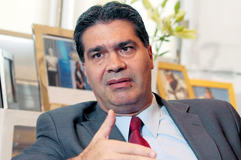 Capitanich salió al cruce de Milei por sus dichos a favor de las importaciones Capitanich salió al cruce de Milei por sus dichos a favor de las importaciones
