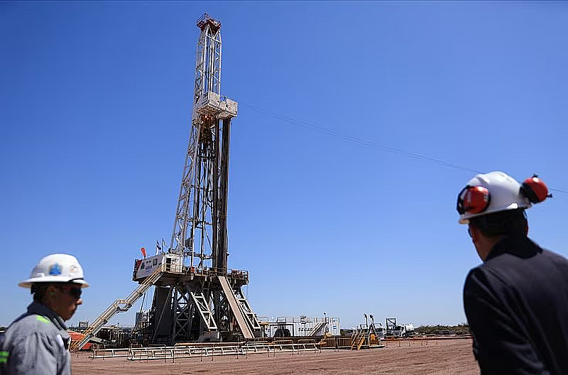 Sin margen de maniobra: shock energético global golpea más fuerte a la Argentina del ajuste libertario Sin margen de maniobra: shock energético global golpea más fuerte a la Argentina del ajuste libertario