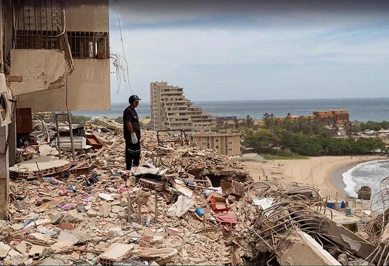 Terremoto en Venezuela: a 12 días rescataron con vida a una mujer y tres menores atrapados por escombros Terremoto en Venezuela: a 12 días rescataron con vida a una mujer y tres menores atrapados por escombros