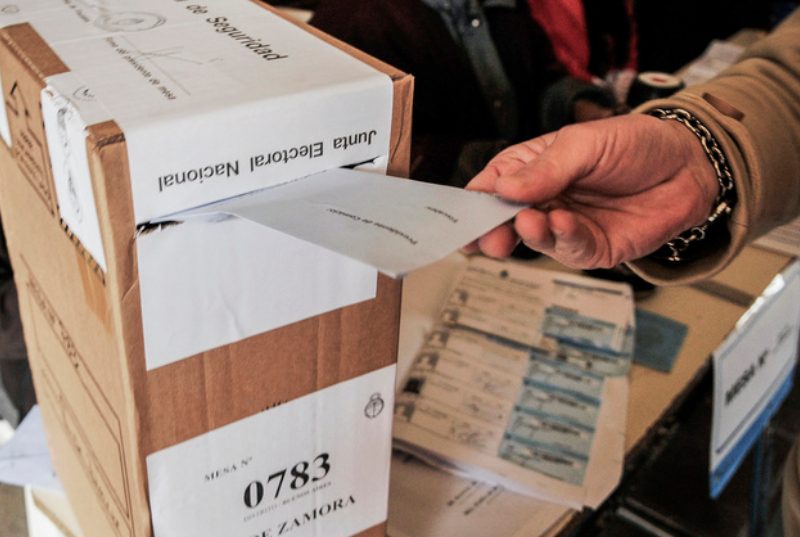 Reforma electoral: aseguran que senadores radicales resisten las colectoras y frenan el proyecto Reforma electoral: aseguran que senadores radicales resisten las colectoras y frenan el proyecto
