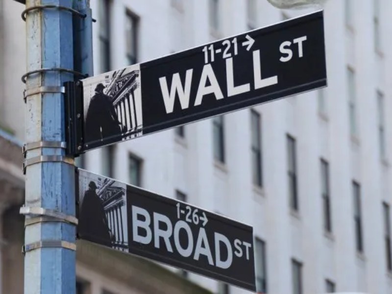 El petróleo roza los u$s90 ante nuevos ataques en Medio Oriente y Wall Street espera los balances de las tecnológicas El petróleo roza los u$s90 ante nuevos ataques en Medio Oriente y Wall Street espera los balances de las tecnológicas