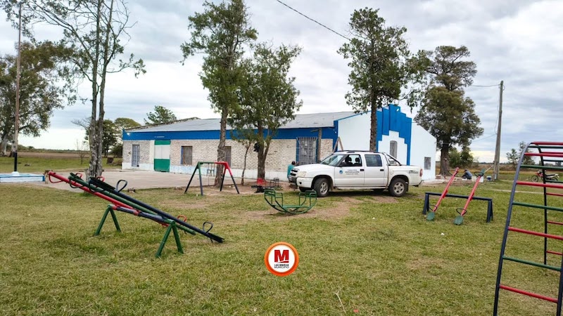 El Municipio de Las Breñas realiza mejoras integrales en una escuela del paraje Cuero Quemado El Municipio de Las Breñas realiza mejoras integrales en una escuela del paraje Cuero Quemado