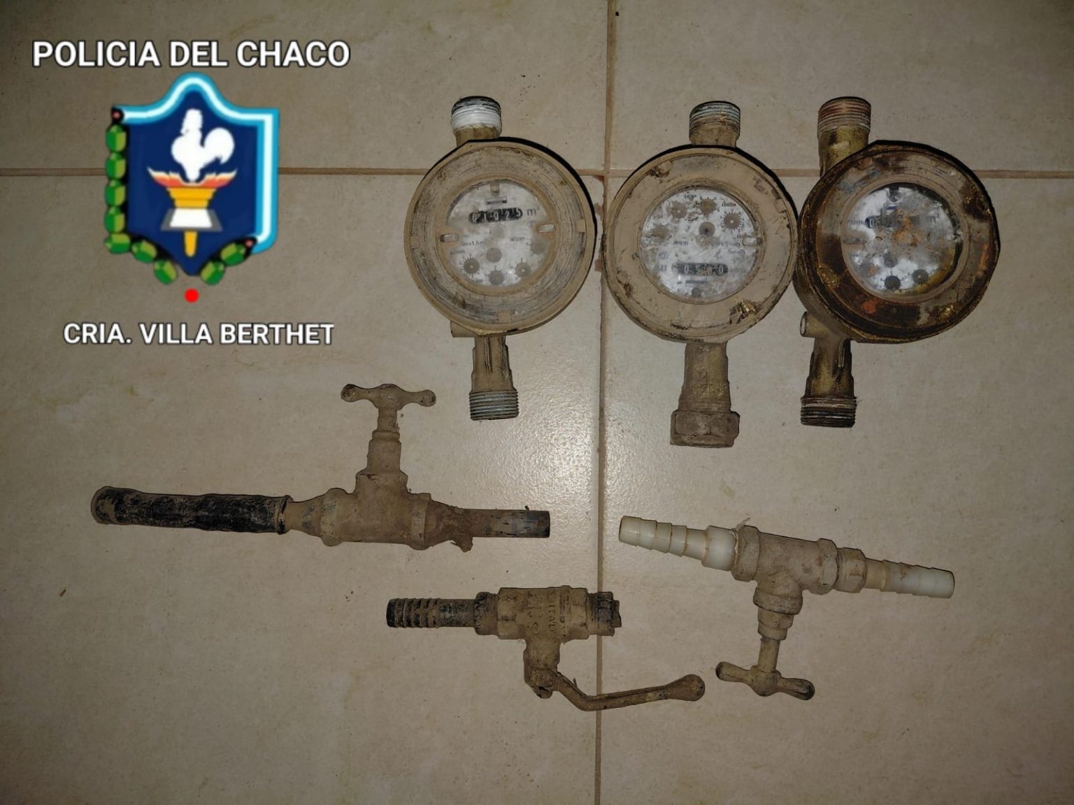 Esclarecieron el robo de llaves de paso y medidores de agua en Villa Berthet Esclarecieron el robo de llaves de paso y medidores de agua en Villa Berthet
