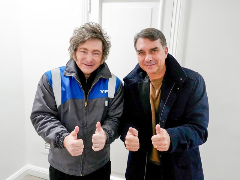 Milei viaja a Brasil: visita San Pablo y se encontrará con Flavio Bolsonaro Milei viaja a Brasil: visita San Pablo y se encontrará con Flavio Bolsonaro