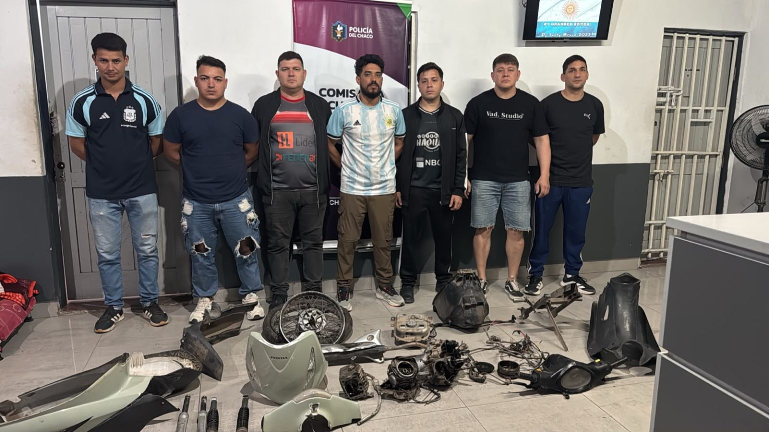 Efectivos hallaron motopartes abandonadas en un terreno baldío