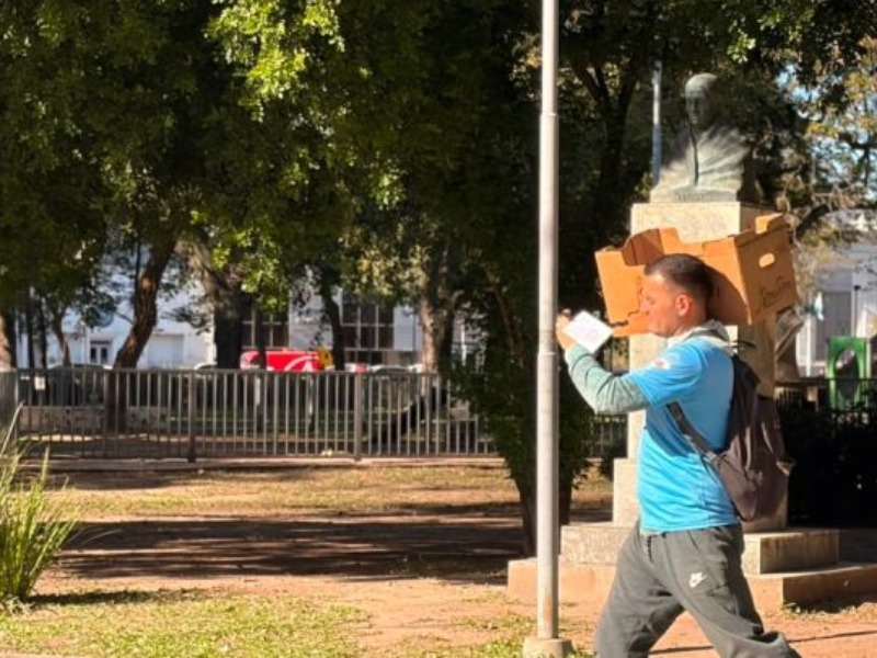 El Municipio ratificó que no habrá venta ambulante dentro del predio de la Bienal El Municipio ratificó que no habrá venta ambulante dentro del predio de la Bienal