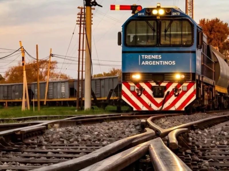 Privatizaciones: el Gobierno llamó a licitación para concesionar por 50 años el Belgrano Cargas Privatizaciones: el Gobierno llamó a licitación para concesionar por 50 años el Belgrano Cargas