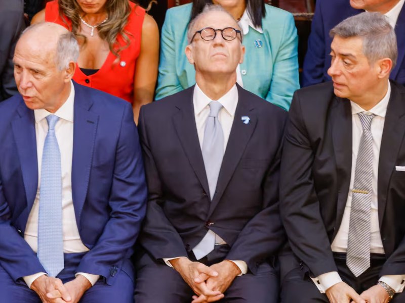 La Corte le puso un freno al uso de DNU y ratificó que el Ejecutivo no puede reemplazar al Congreso La Corte le puso un freno al uso de DNU y ratificó que el Ejecutivo no puede reemplazar al Congreso