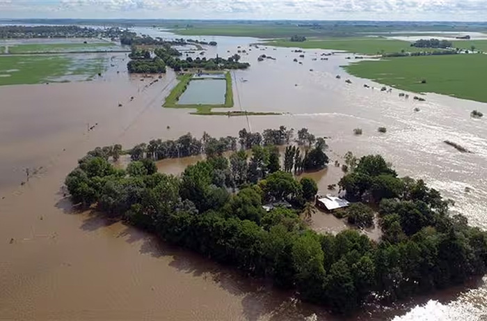 Advierten que 5,2 millones de hectáreas correntinas corren riesgo de inundación por El Niño Advierten que 5,2 millones de hectáreas correntinas corren riesgo de inundación por El Niño