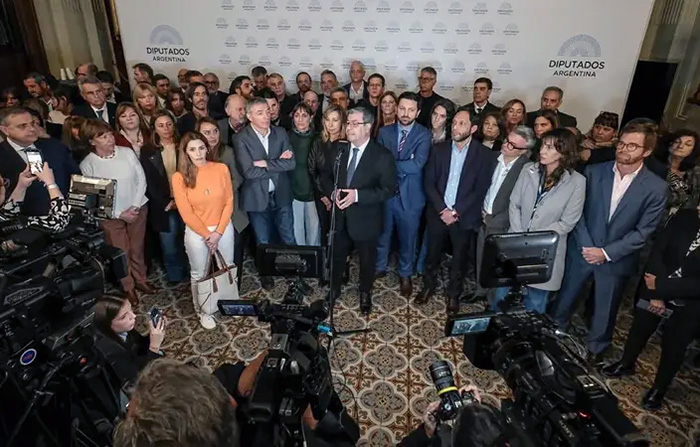 La oposición hará una sesión especial para discutir endeudamiento y discapacidad La oposición hará una sesión especial para discutir endeudamiento y discapacidad