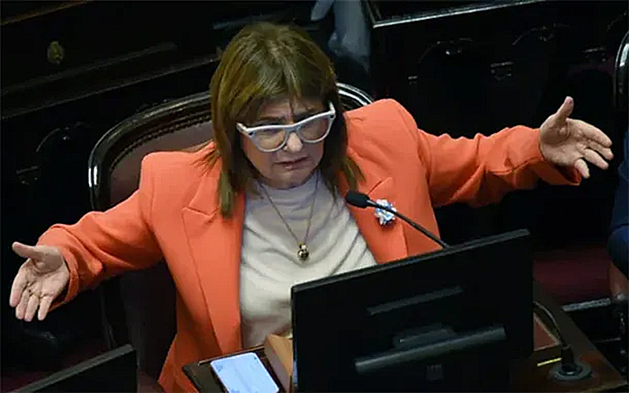 El oficialismo cede cambios sobre la Ley de Tierras para salvar el proyecto de inviolabilidad de la propiedad privada El oficialismo cede cambios sobre la Ley de Tierras para salvar el proyecto de inviolabilidad de la propiedad privada