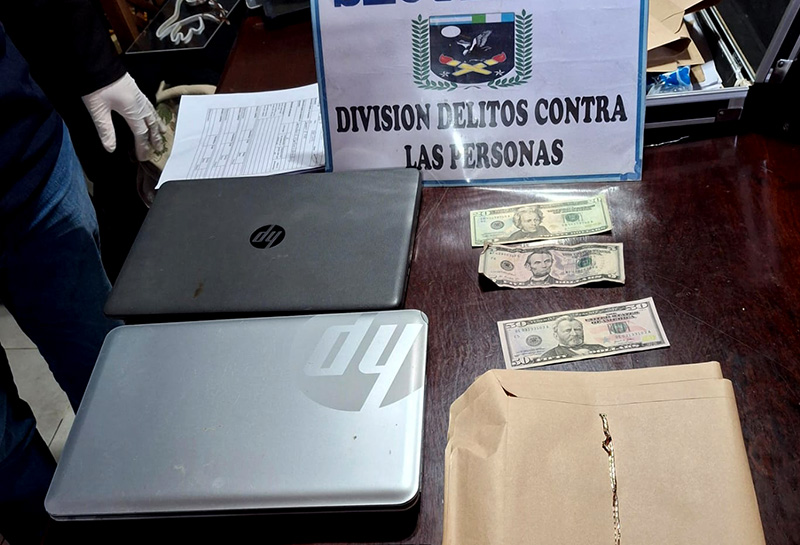 Crimen de Julián Álvarez: allanan el domicilio de la acusada y secuestran celulares, notebooks y dólares Crimen de Julián Álvarez: allanan el domicilio de la acusada y secuestran celulares, notebooks y dólares