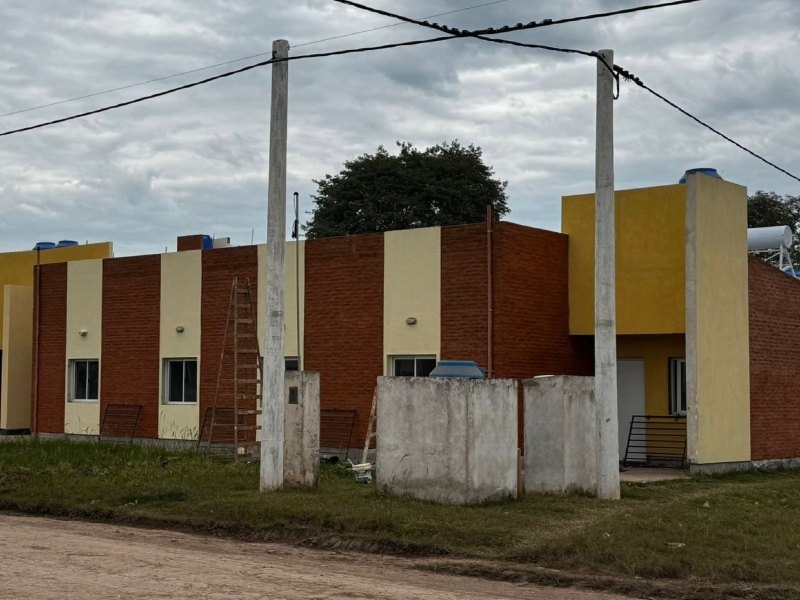 La Justicia confirmó la cautelar que frena la entrega de viviendas del Plan 238 en General San Martín La Justicia confirmó la cautelar que frena la entrega de viviendas del Plan 238 en General San Martín