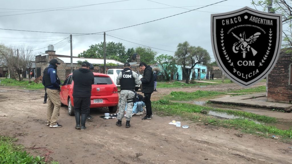 Intentó deshacerse de su celular mientras lo detenían: secuestraron medio kilo de cocaína y dinero en Quitilipi Intentó deshacerse de su celular mientras lo detenían: secuestraron medio kilo de cocaína y dinero en Quitilipi