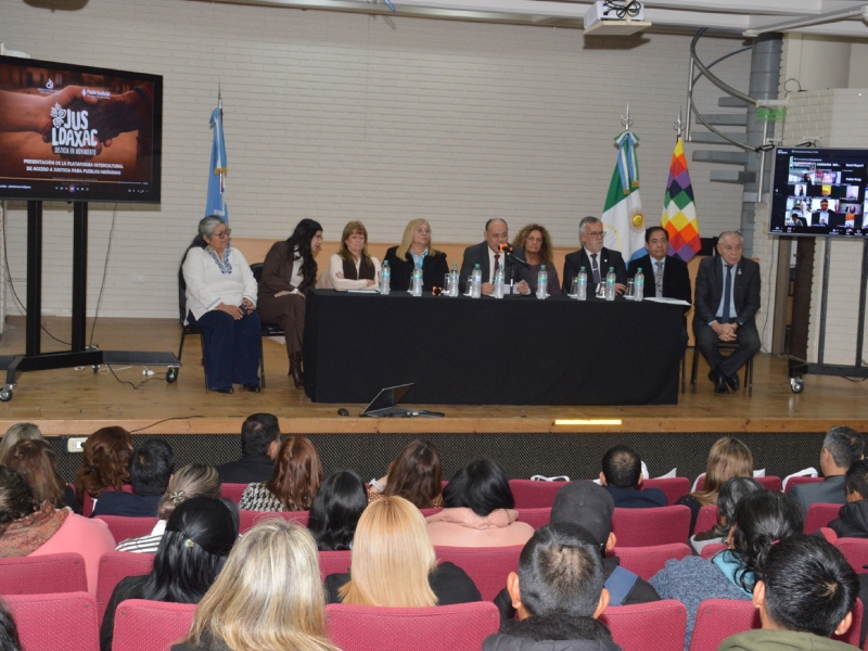 Presentaron la Plataforma Intercultural de Acceso a Justicia para Pueblos Indígenas Presentaron la Plataforma Intercultural de Acceso a Justicia para Pueblos Indígenas