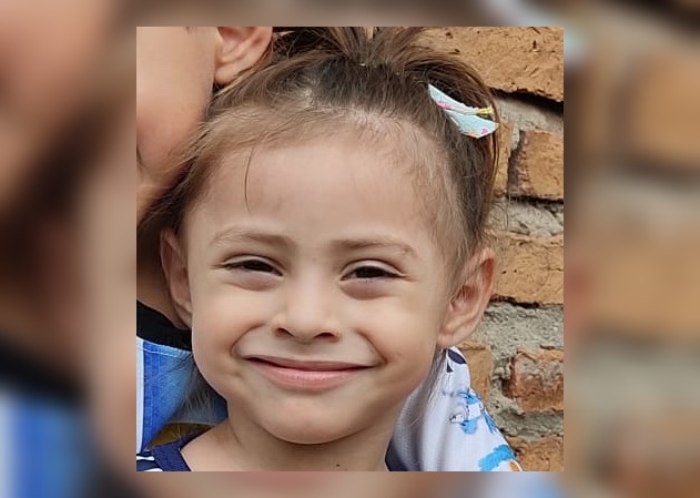 Solicitan información para localizar a Leila Ainara Martínez, una niña de 3 años de La Leonesa Solicitan información para localizar a Leila Ainara Martínez, una niña de 3 años de La Leonesa