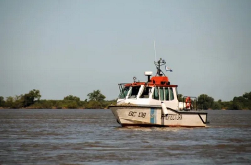 Corrientes: hallaron el cuerpo de joven chaqueño en la costa del río Paraná Corrientes: hallaron el cuerpo de joven chaqueño en la costa del río Paraná