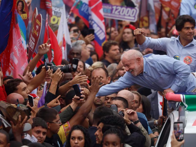 Lula prohíbe las apuestas online a nueve días de las elecciones Lula prohíbe las apuestas online a nueve días de las elecciones