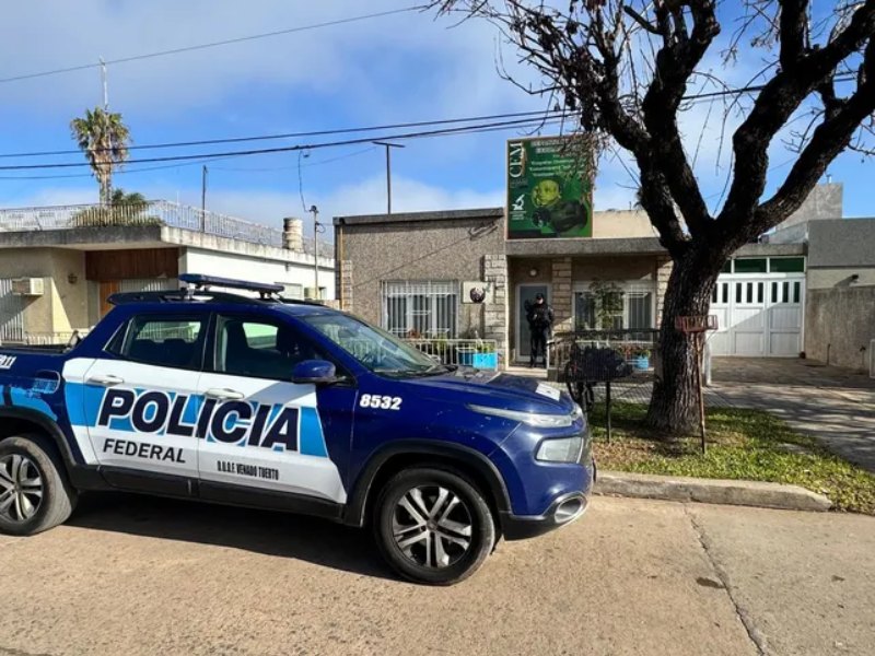 Imputaron a un cardiólogo y un enfermero acusados de defraudar a PAMI al facturar 0 millones por prácticas inexistentes Imputaron a un cardiólogo y un enfermero acusados de defraudar a PAMI al facturar 0 millones por prácticas inexistentes