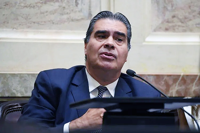 La industria vuelve a caer y Capitanich advierte: “La gente no siente ninguna recuperación de la economía” La industria vuelve a caer y Capitanich advierte: “La gente no siente ninguna recuperación de la economía”
