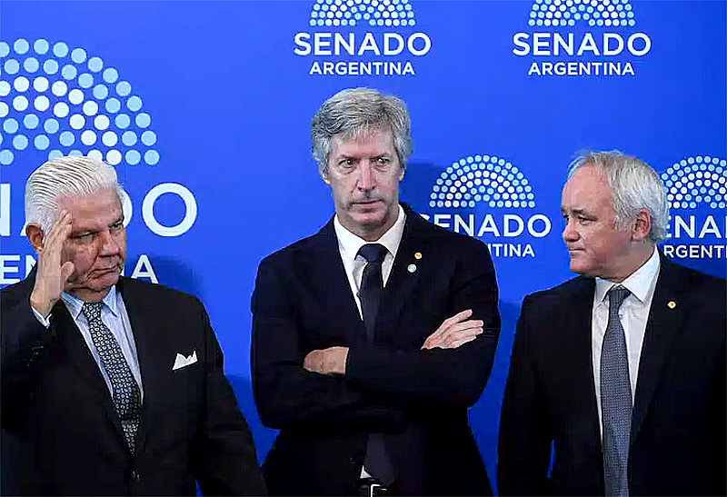 La AGN desmiente a Bausili: el Central nunca permitió auditar el envío del oro a Inglaterra La AGN desmiente a Bausili: el Central nunca permitió auditar el envío del oro a Inglaterra