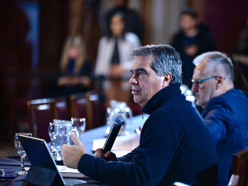 Capitanich planteó una mayor protección para las PyMEs y un enfoque federal en el debate por la Ley de Biocombustibles Capitanich planteó una mayor protección para las PyMEs y un enfoque federal en el debate por la Ley de Biocombustibles