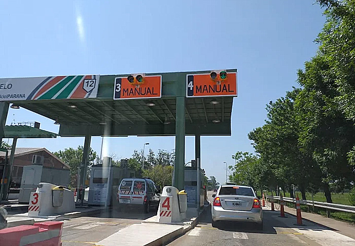Fin del efectivo en la Ruta 12 en Corrientes para pagar el peaje a partir del 5 de octubre Fin del efectivo en la Ruta 12 en Corrientes para pagar el peaje a partir del 5 de octubre